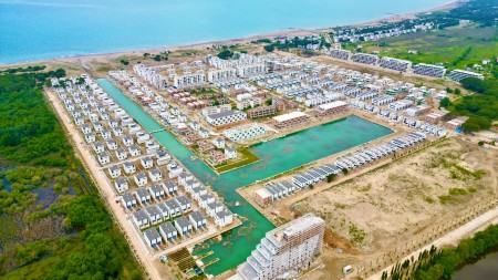 Tek Turquoise Marina, Shitet Apartament 1+1 Me Oborr!!!