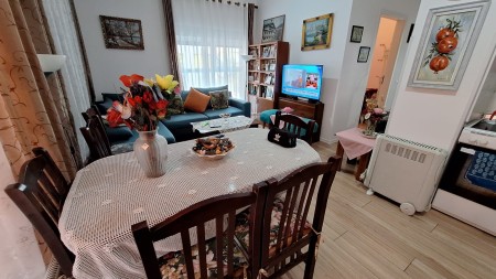 Tek Kompleksi Mangalem 21, Shitet Apartament 2+1 Ideal Per Banim !!!