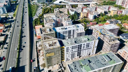 Tek kompleksi Tirana New Entry, Shitet Super Apartament 2+1+2 Me Planimetri Te Rregullt !!!