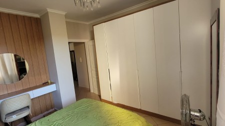 Tek Kodra E Diellit, Jepet Me Qira Apartament 2+1, I Mobiluar Totalisht !!!
