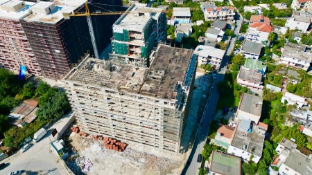 Tek Viva Rezidence, Shitet Apartament 1+1 Me Planimteri Te Rregullt!!