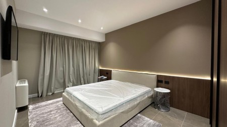 Tek Ambasador 3, Jepet Me Qira Super Apartament 2+1+2 I Mobiluar Me Post Parkimi !!!