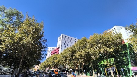 Okazion Kleringu, Tek Farmacia 10, Shitet Apartament 2+1+2 Ne Ndertim Te Ri !!!