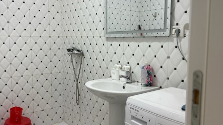 Prane Inxhinierise Se Ndertimit, Jepet Me Qira Apartament 2+1, Gati Per Banim!!!