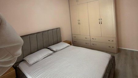 Te Kompleksi "Aura" Shitet Super Apartament 1+1 i Mobiluar!!!