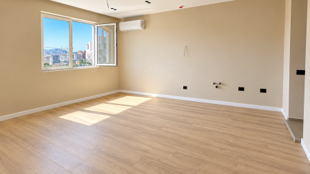 Tek Mozaiku I Tiranes, Shitet Apartament 2+1 Me Pamje Te Lire!!