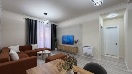 Tek Kompleksi Delijorgji, Jepet Me Qira Apartament 1+1, Mundesi Ideale Banimi !!!