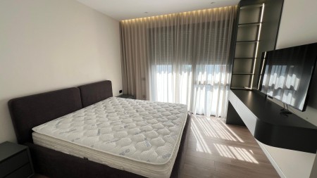 Tek Liqeni, Jepet Me Qira Super Apartament 2+1+2, Totalisht I Investuar!!